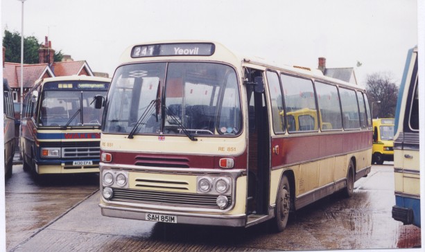 SAH851M  at Yeovil bus station in 1999