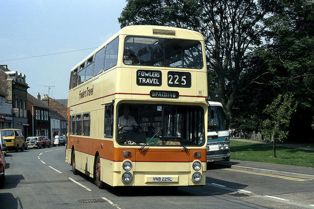 VNB225L of Fowler in Holbeach in 1987